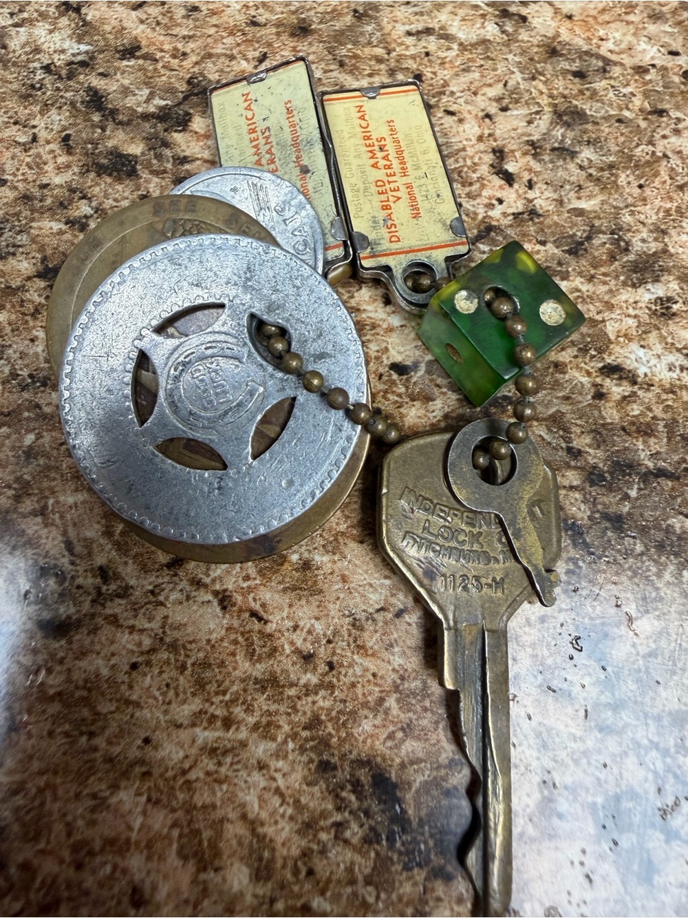 Vintage 1939 Golden Gate Expo Souvenir Token Keychain DAV 1943 France Coin